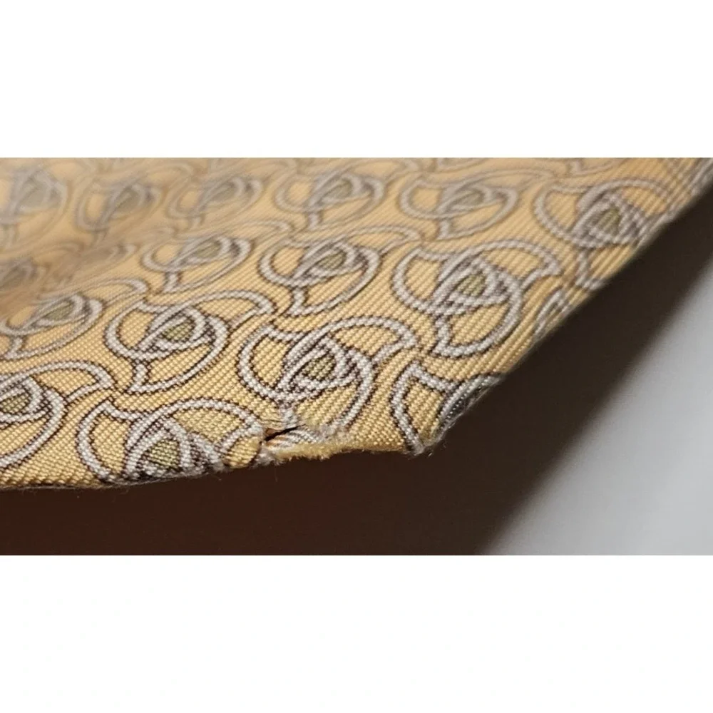 VTG Hermes Yellow 100% Silk Tie Chain Link‎ Pattern Made In France 7351 PA 90's